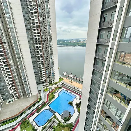 R&F Princess Cove Phase 2 Seine Region Near Ciq By Stayrene Johor Bahru Room photo