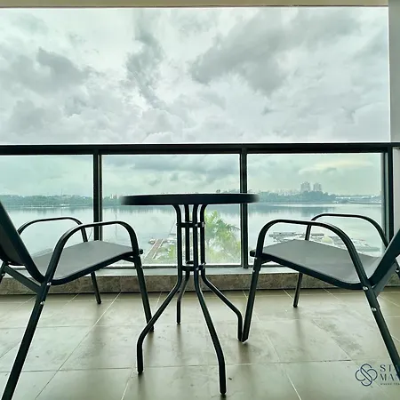 R&F Princess Cove Phase 2 Seine Region Near Ciq By Stayrene Johor Bahru Room photo