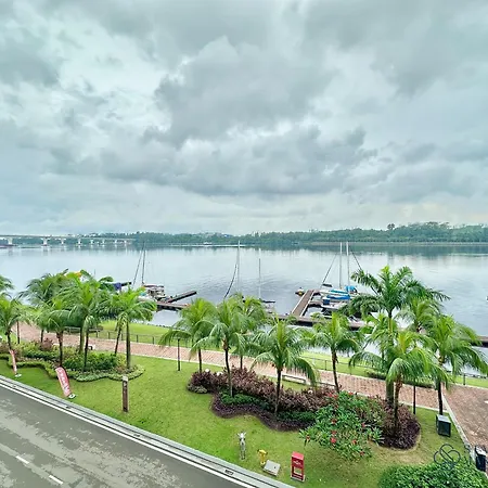 R&F Princess Cove Phase 2 Seine Region Near Ciq By Stayrene Johor Bahru Exterior photo
