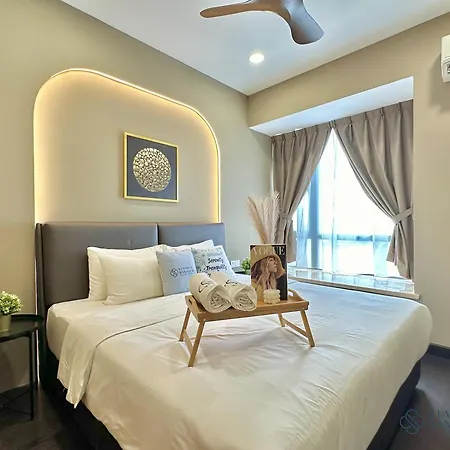 R&F Princess Cove Phase 2 Seine Region Near Ciq By Stayrene Johor Bahru Room photo